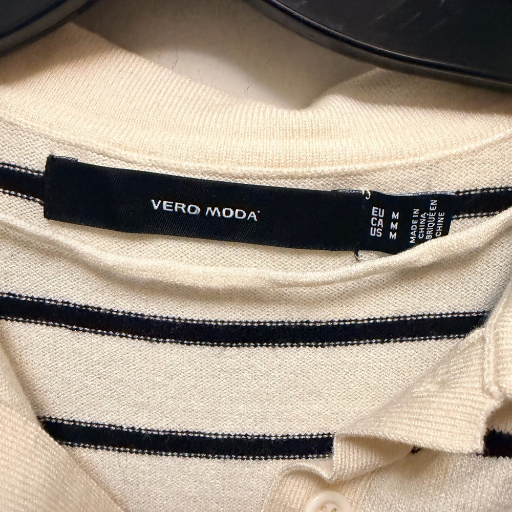 Vero Moda Cream Black Striped Knit Polo Relaxed Top - Picture 3 of 7